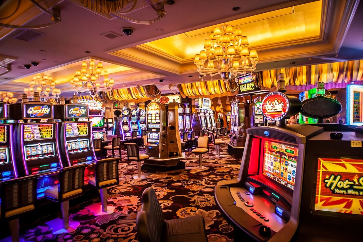 mmr8 ကာစီနို Live Dealer Baccarat Dragon Tiger Real Stream