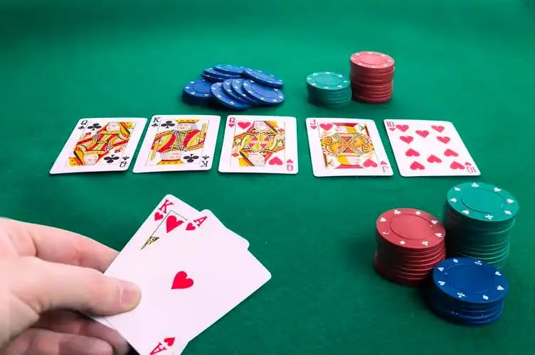 mmr8 Fish Shooting Multiplayer ကစားသမားများ ပြိုင်ဆိုင်ပုံ
